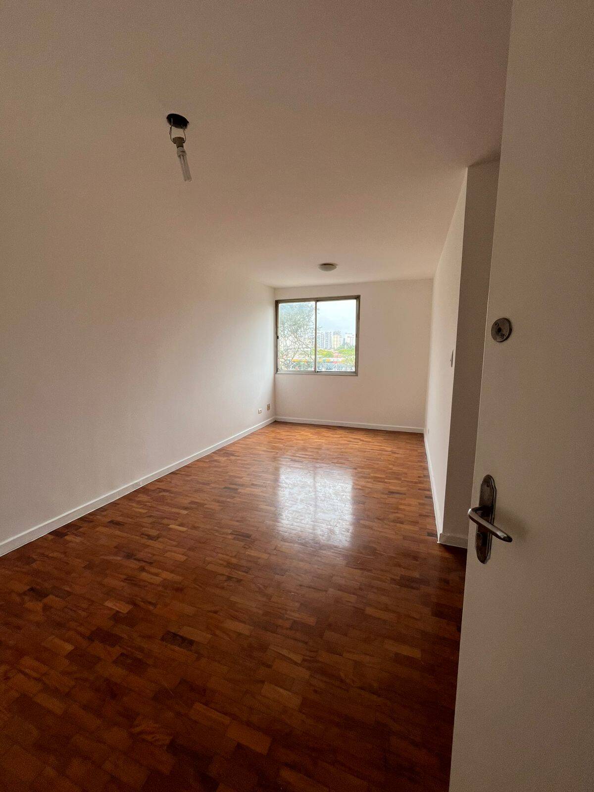 #732 - Apartamento para Venda em São Paulo - SP