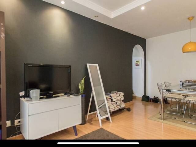 #242 - Apartamento para Venda em São Paulo - SP