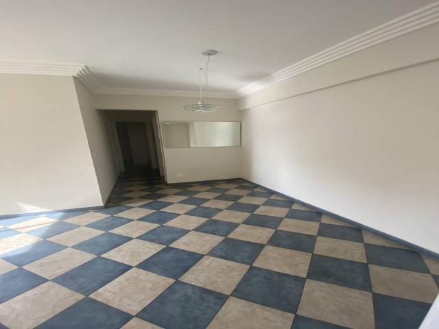 #330 - Apartamento para Venda em São Paulo - SP