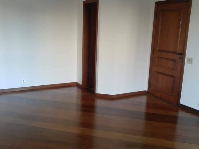 #567 - Apartamento para Venda em São Paulo - SP