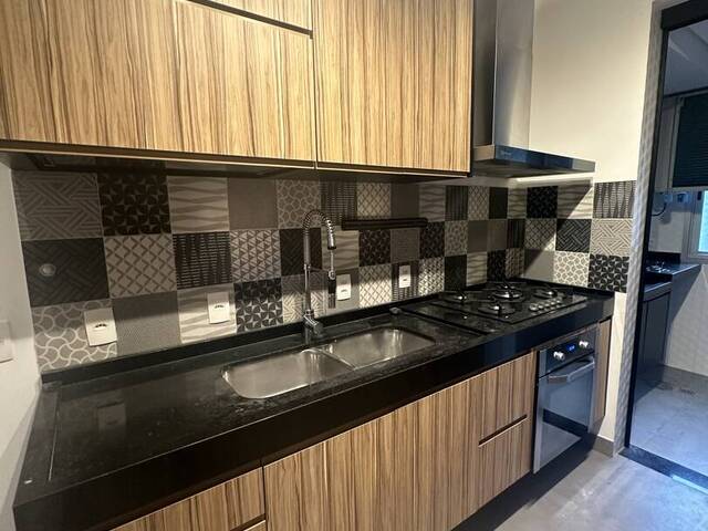 #676 - Apartamento para Venda em São Paulo - SP